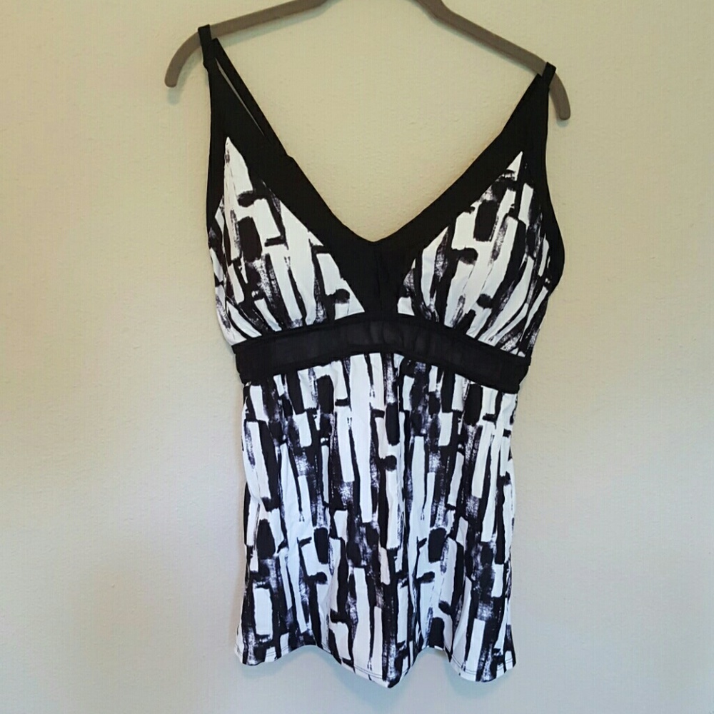 Swimsuit SET w/Capri Style Bottoms NEW